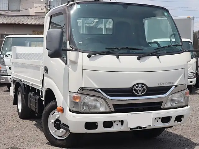 トヨタ トヨエース 小型 平ボディ パワーゲート TKG-XZC605の中古トラック画像2