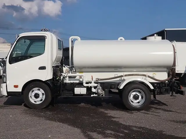 日野 デュトロ 小型 タンク車 散水車 TKG-XZU700Xの中古トラック画像5
