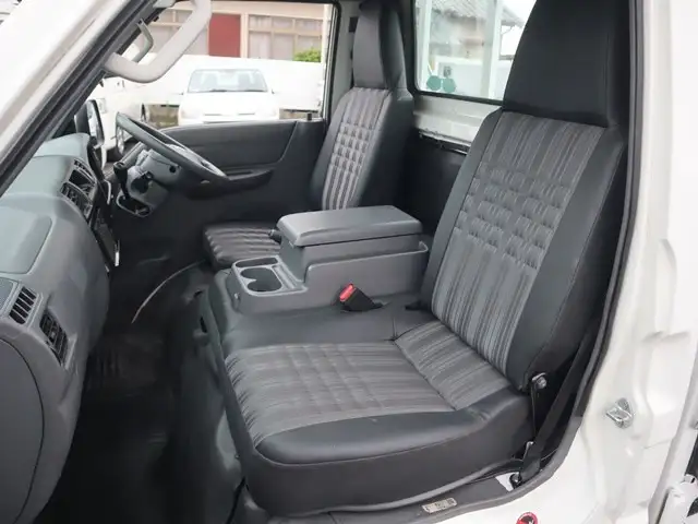 マツダ ボンゴ 小型 平ボディ DBF-SLP2T R2の中古トラック画像13