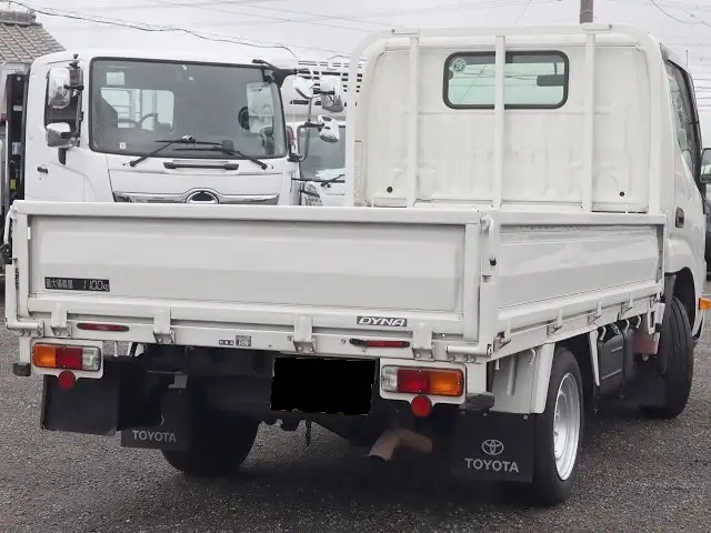 トヨタ ダイナ 小型 平ボディ QDF-KDY221 R3の中古トラック画像3