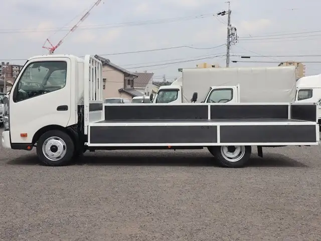 トヨタ ダイナ 小型 平ボディ TPG-XZU710 H31/R1の中古トラック画像6