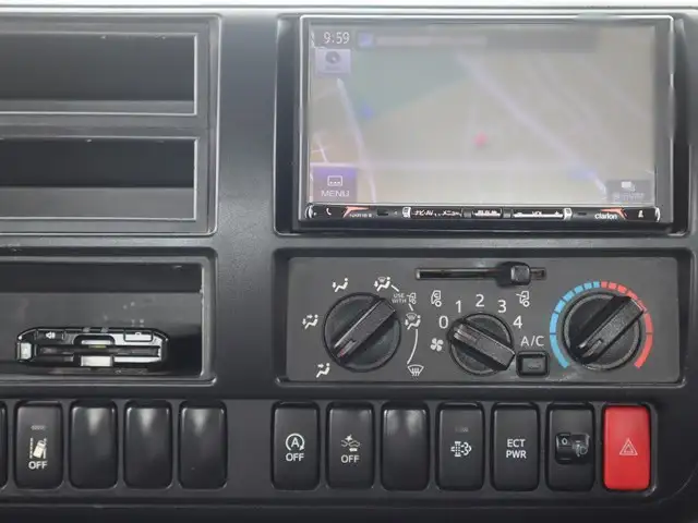 トヨタ ダイナ 小型 平ボディ TPG-XZU710 H31/R1の中古トラック画像15