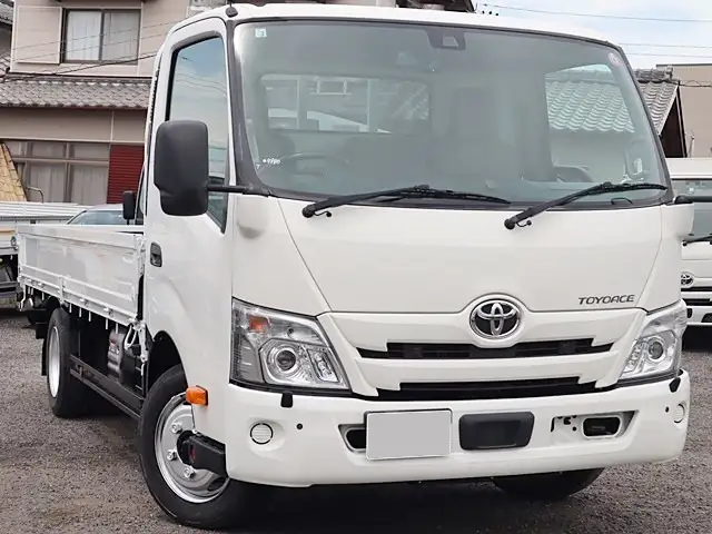 トヨタ トヨエース 小型 平ボディ 2RG-XZU710 R2の中古トラック画像2