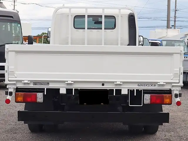 トヨタ トヨエース 小型 平ボディ 2RG-XZU710 R2の中古トラック画像4