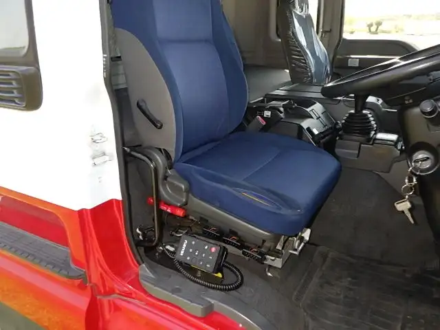 いすゞ ギガ 大型 トラクター ハイルーフ 1デフの中古トラック画像11