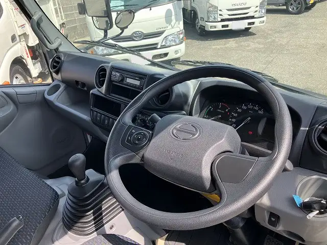 日野 デュトロ 小型 平ボディ パワーゲート 2RG-XZC605Mの中古トラック画像11