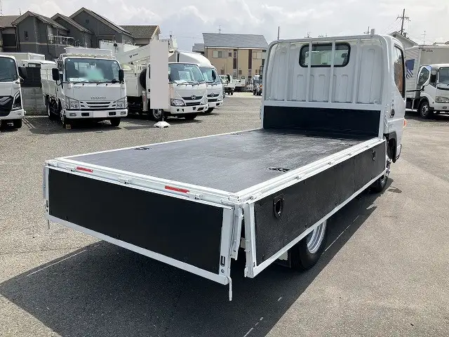 三菱 キャンター 小型 平ボディ TPG-FBA20 H28の中古トラック画像6