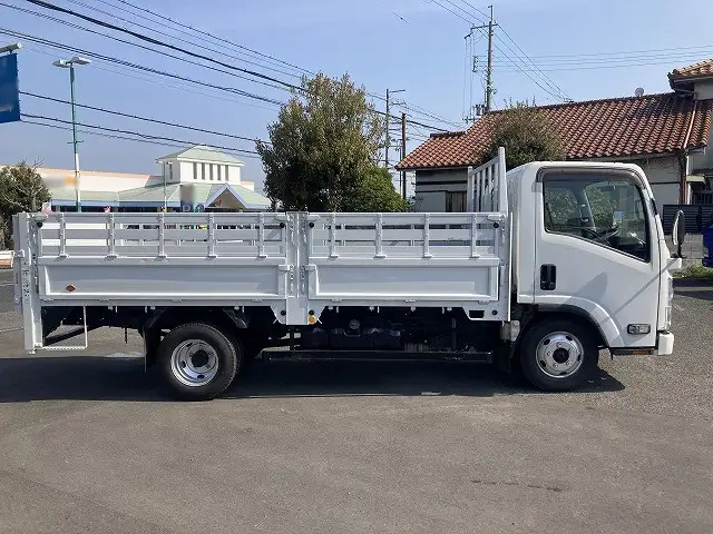 いすゞ エルフ 小型 平ボディ パワーゲート 床鉄板の中古トラック画像3