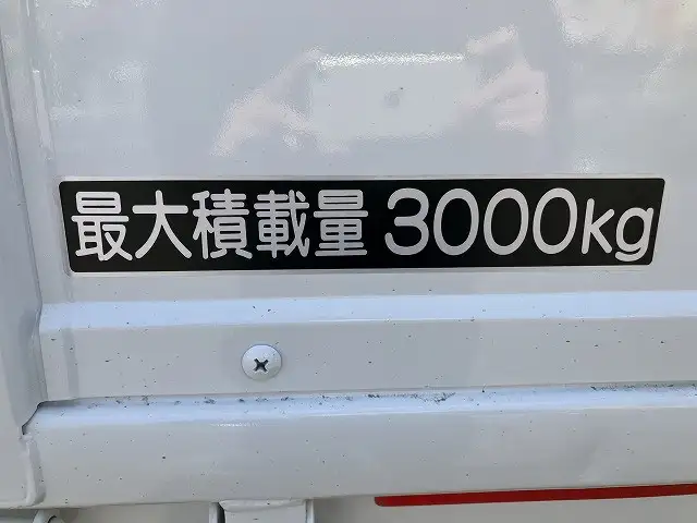 いすゞ エルフ 小型 平ボディ 床鉄板 2RG-NKR88Aの中古トラック画像9