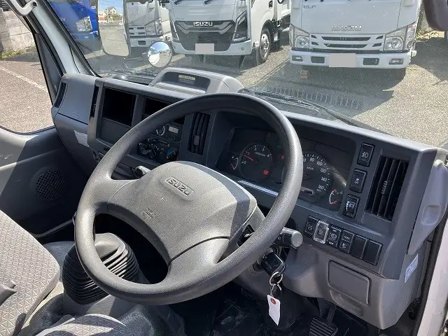 いすゞ エルフ 小型 平ボディ 床鉄板 2RG-NKR88Aの中古トラック画像11