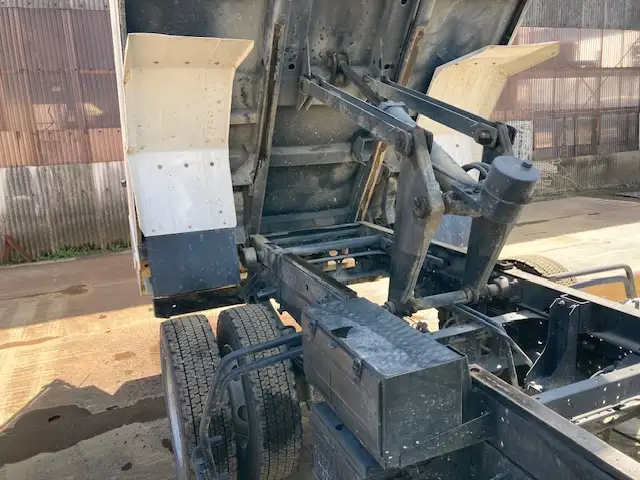 いすゞ フォワード 中型/増トン ダンプ Lゲート コボレーンの中古トラック画像像17