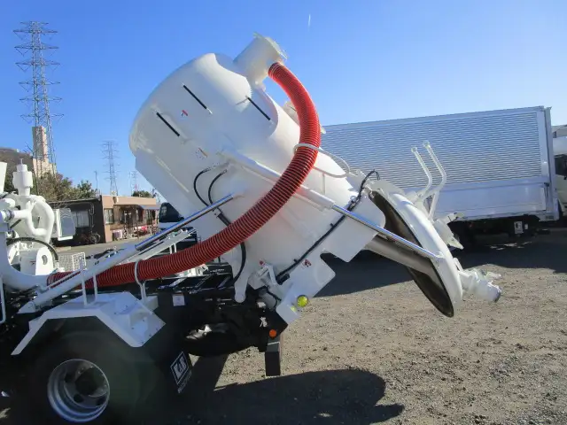 日野 レンジャー 中型/増トン タンク車 汚泥吸引車 2PG-FD2ABAの中古トラック画像7