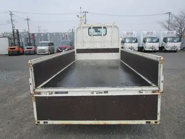 トヨタ ダイナ 小型 平ボディ TPG-XZU605 H29の中古トラック画像7