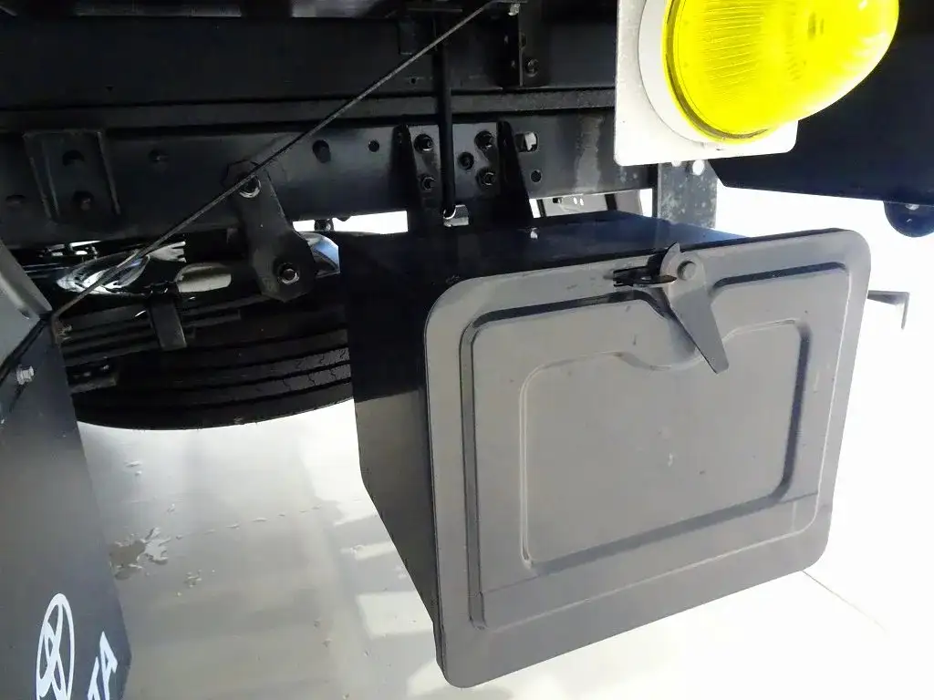 トヨタ ダイナ 小型 アルミバン サイドドア LDF-KDY231の中古トラック画像18