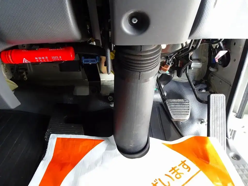 いすゞ エルフ 小型 平ボディ TPG-NPR85YN H27の中古トラック画像15