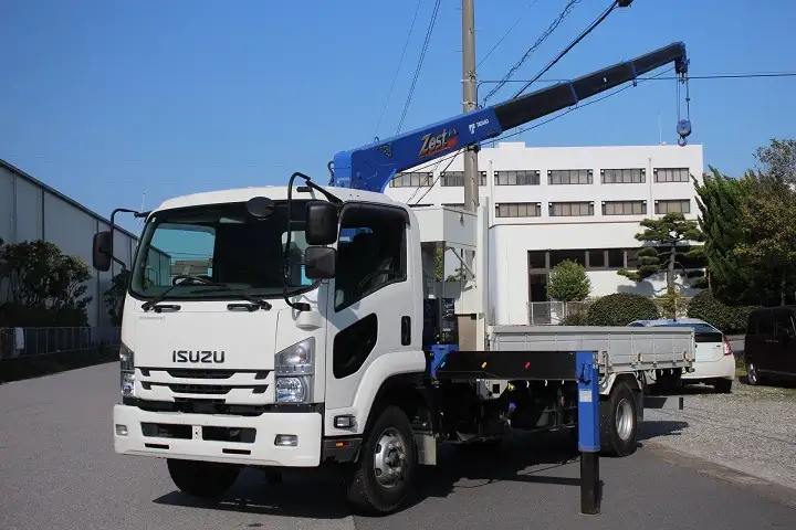 いすゞ フォワード 中型/増トン クレーン付 4段 ラジコン｜画像1