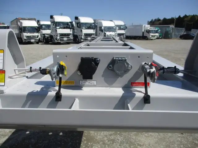 国内・その他 国産車その他 トレーラー/その他 トレーラー 3軸 エアサスの中古トラック画像10