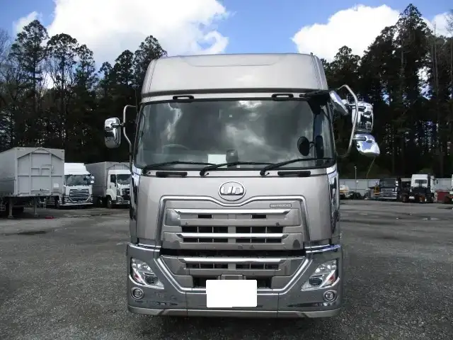 日産UD クオン 大型 ウイング ハイルーフ 床鉄板の中古トラック画像2