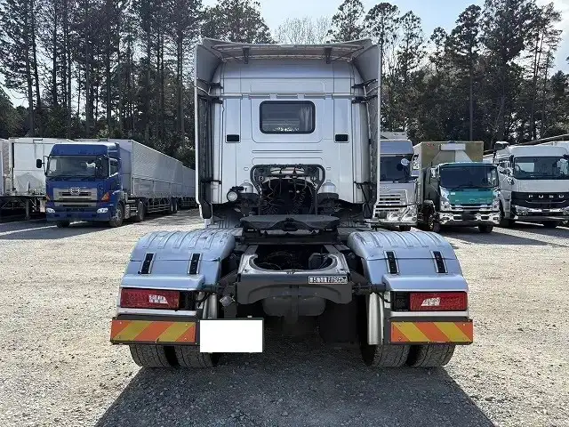 スカニア トラック 大型 トラクター ハイルーフ 1デフの中古トラック画像4