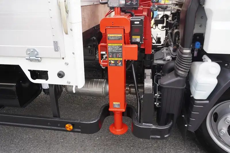 三菱 キャンター 小型 クレーン付 アルミブロック 5段の中古トラック画像10