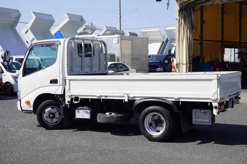 日野 デュトロ 小型 平ボディ 2RG-XZC605M R2の中古トラック画像4