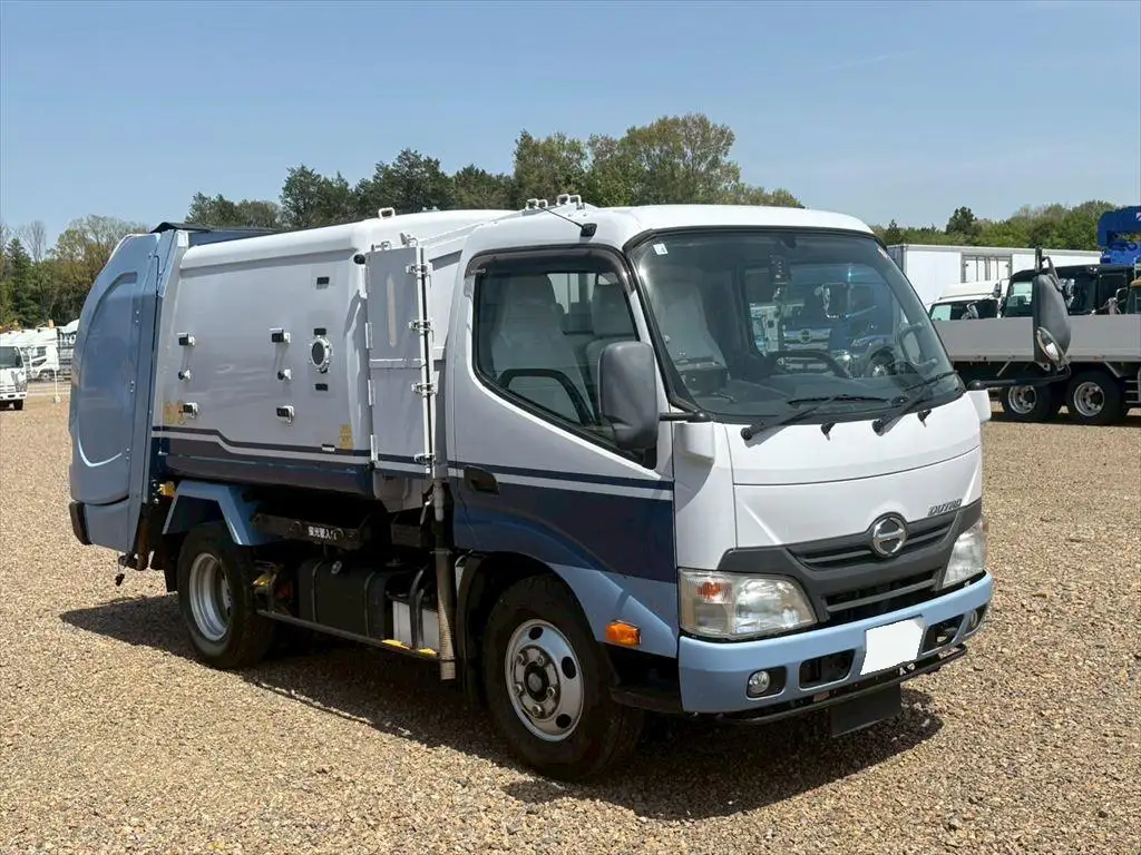 日野 デュトロ 小型 パッカー車 巻き込み式 回転ダンプ式の中古トラック画像2