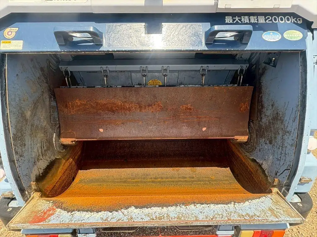 日野 デュトロ 小型 パッカー車 巻き込み式 回転ダンプ式の中古トラック画像7