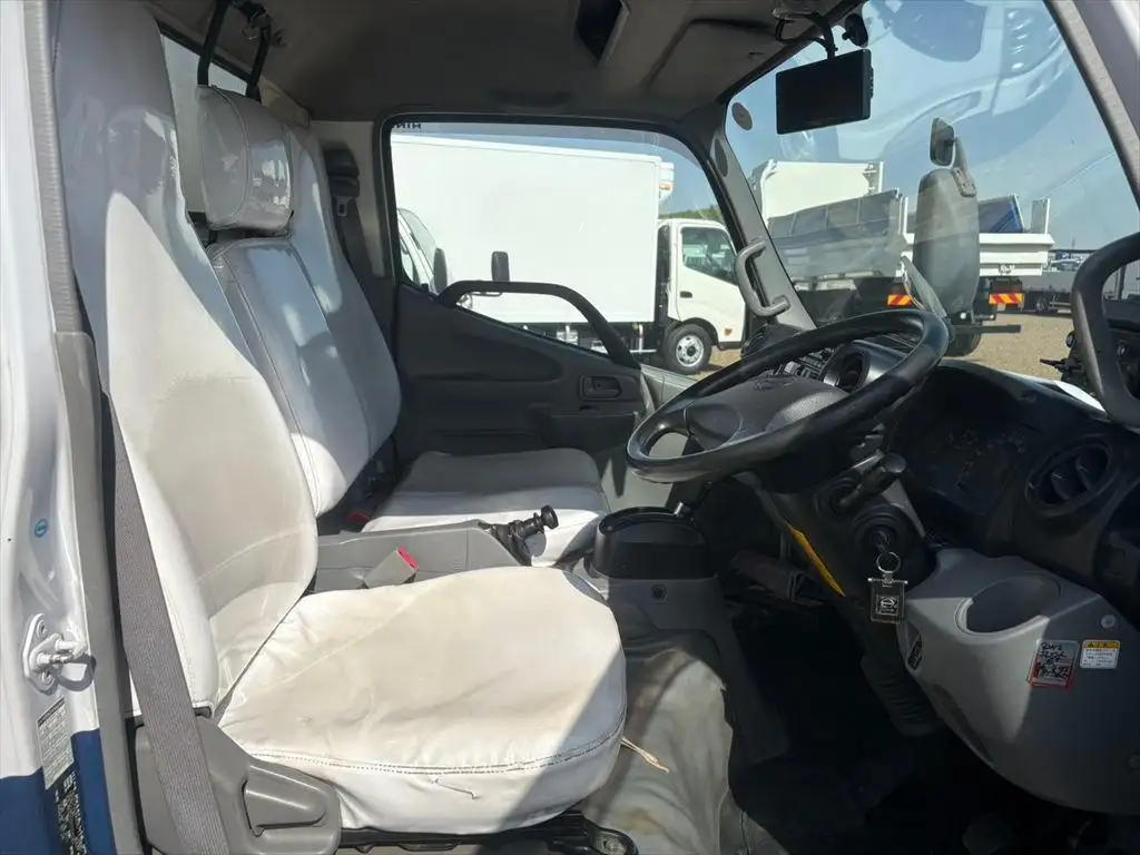 日野 デュトロ 小型 パッカー車 巻き込み式 回転ダンプ式の中古トラック画像11