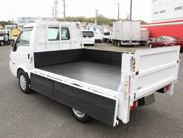 マツダ ボンゴ 小型 平ボディ パワーゲート 床鉄板の中古トラック画像6