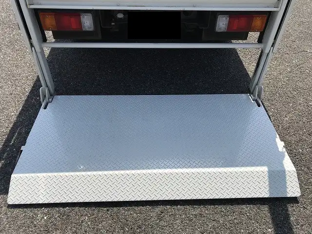 トヨタ ダイナ 小型 平ボディ パワーゲート 2SG-XKU605の中古トラック画像10