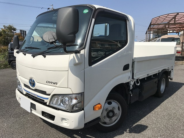 トヨタ ダイナ 小型 平ボディ 10尺 2SG-XKU605