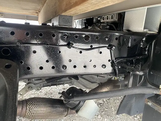 いすゞ エルフ 小型 平ボディ TPG-NHR85A H30の中古トラック画像16
