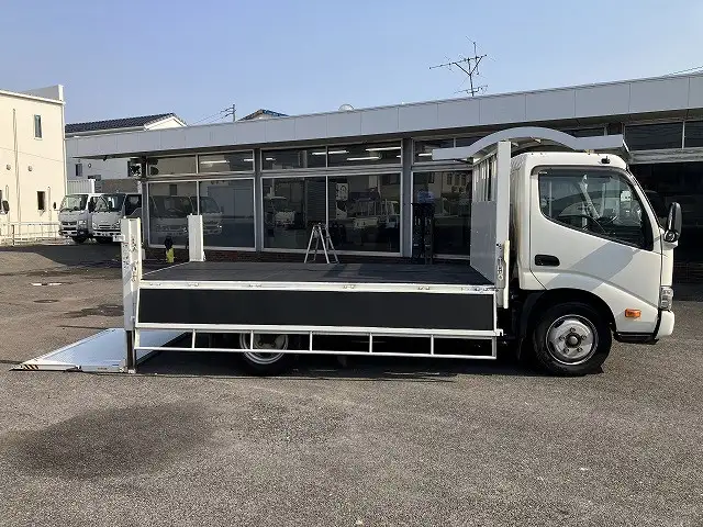 トヨタ ダイナ 小型 平ボディ パワーゲート 2SG-XKU645の中古トラック画像5