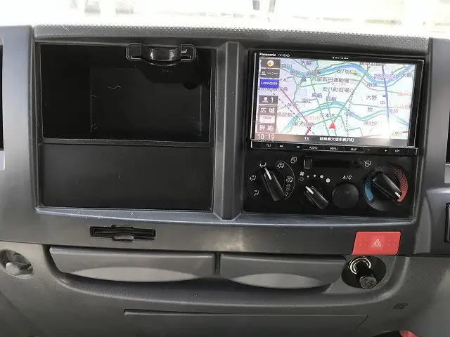 日産 アトラス 小型 平ボディ Wキャブ 床鉄板の中古トラック画像12