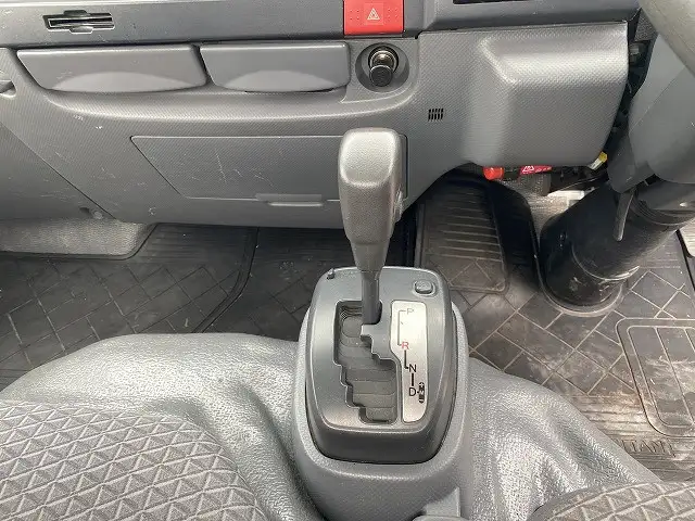 マツダ タイタン 小型 平ボディ 2RG-LHR88A R3の中古トラック画像13