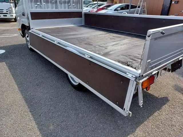 トヨタ ダイナ 小型 平ボディ  H30の中古トラック画像6