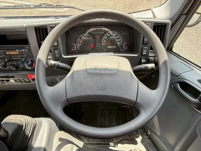 いすゞ エルフ 小型 平ボディ  H30の中古トラック画像9