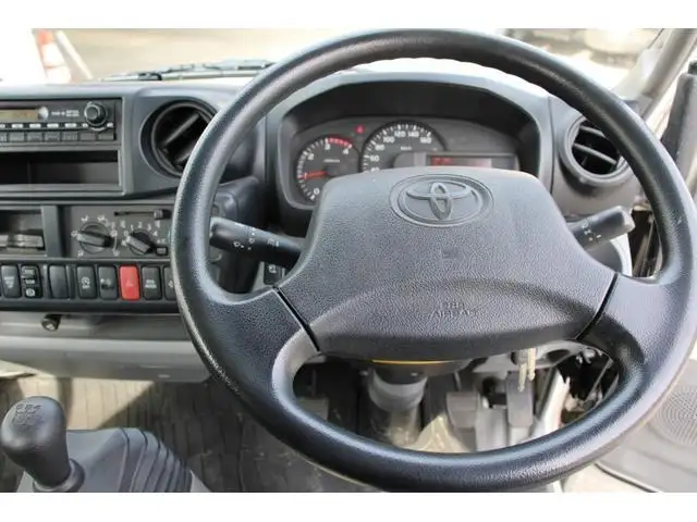 トヨタ ダイナ 小型 高所・建柱車 高所作業車 電工仕様の中古トラック画像12