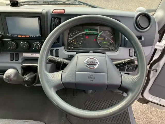 日産 アトラス 小型 クレーン付 4段 ラジコンの中古トラック画像15