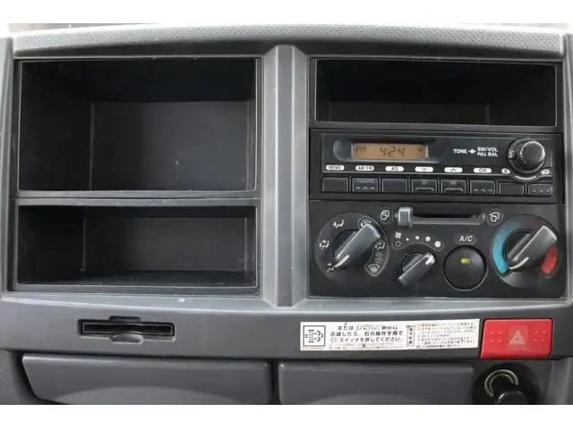 いすゞ エルフ 小型 平ボディ Wキャブ パワーゲートの中古トラック画像11