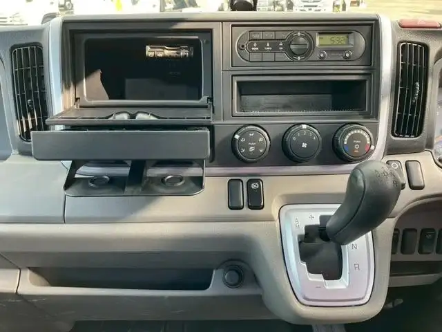 日産 アトラス 小型 平ボディ パワーゲート の中古トラック画像13
