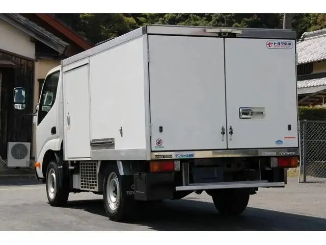 トヨタ トヨエース 小型 冷凍冷蔵 低温 サイドドアの中古トラック画像4