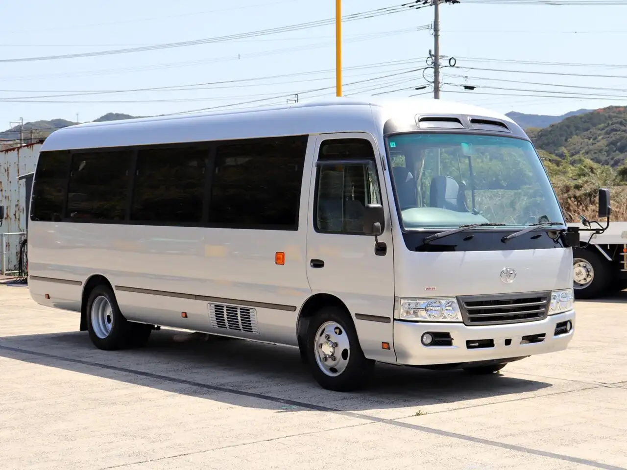 トヨタ コースター 小型 バス マイクロバス SDG-XZB50の中古トラック画像2