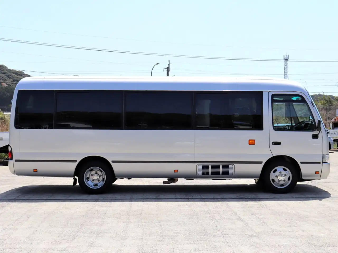 トヨタ コースター 小型 バス マイクロバス SDG-XZB50の中古トラック画像3