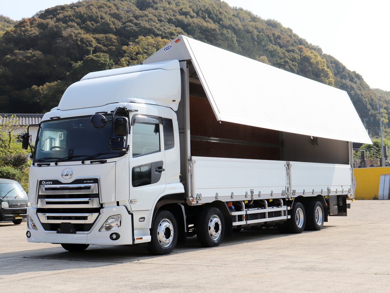 日産UD クオン 大型 ウイング 2PG-CG5CA