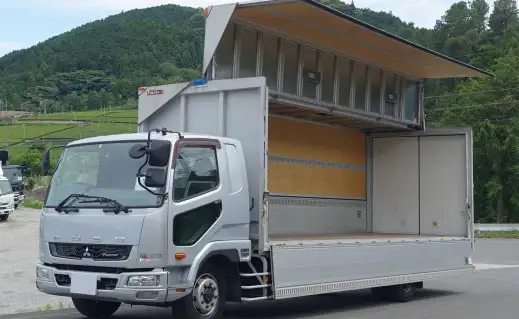 三菱 ファイター 中型/増トン ウイング エアサス ベッド｜画像1