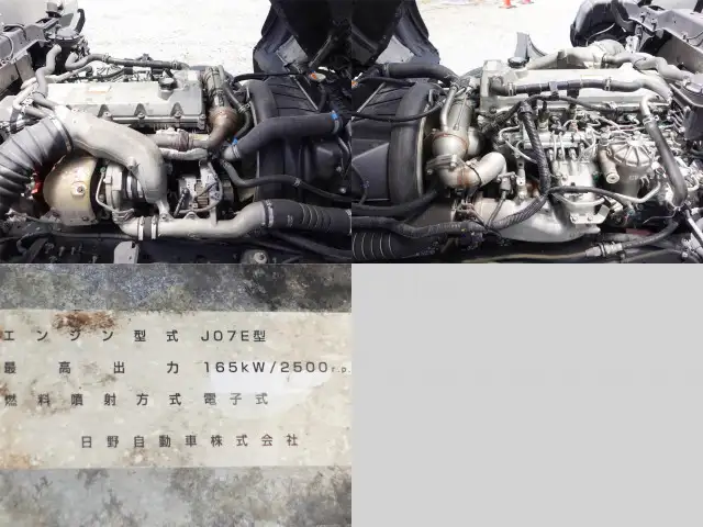 日野 レンジャー 中型/増トン アルミバン ベッド BKG-FD7JUYAの中古トラック画像16