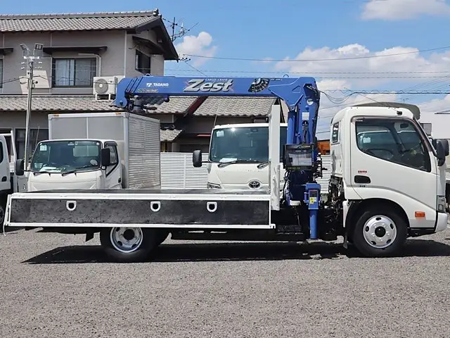 日野 デュトロ 小型 クレーン付 3段 ラジコンの中古トラック画像9
