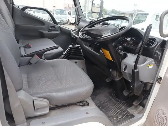 日野 デュトロ 小型 ダンプ 強化 TKG-XZU610Tの中古トラック画像11
