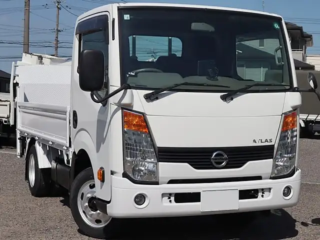 日産 アトラス 小型 平ボディ パワーゲート 床鉄板の中古トラック画像2